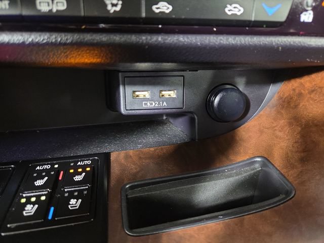 Used 2020 Lexus RX 450h AWD w/ Premium Package image 27