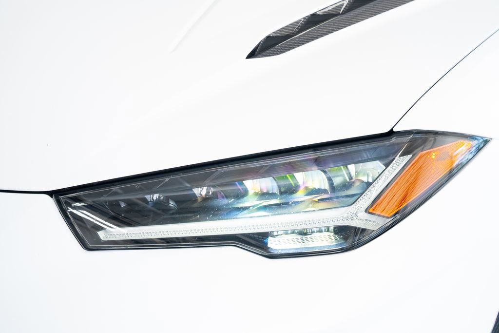 Used 2024 Lamborghini Urus Performante image 13