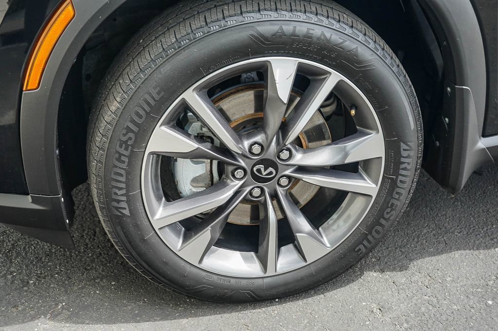 Certified 2022 INFINITI QX60 Luxe w/ Cargo Package FWD image 9