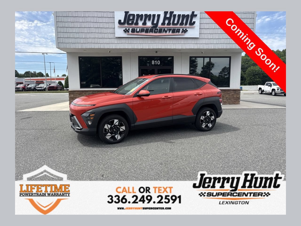 Used 2024 Hyundai Kona SEL AWD/4WD image 1