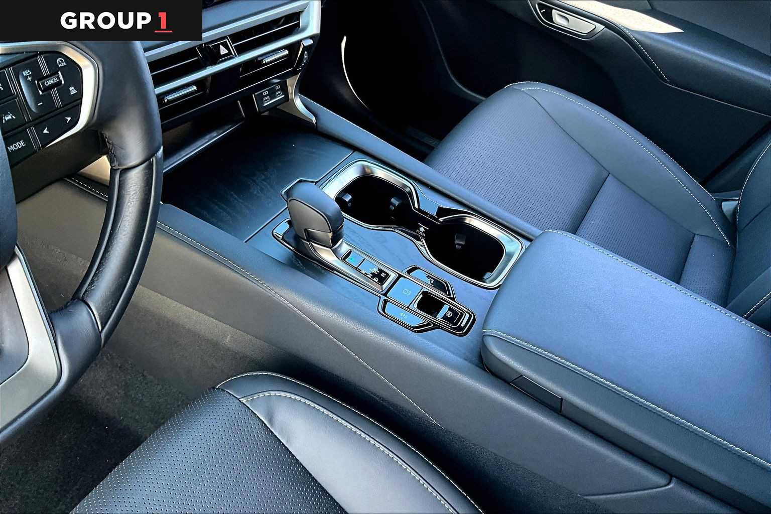 Used 2025 Lexus RX 350 Premium Plus w/ Accessory Package (Z1) image 14