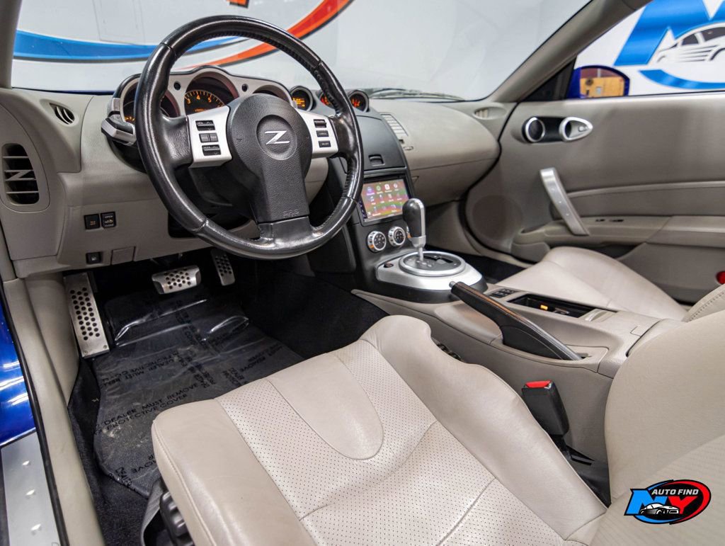 Used 2006 Nissan 350Z Touring RWD image 14