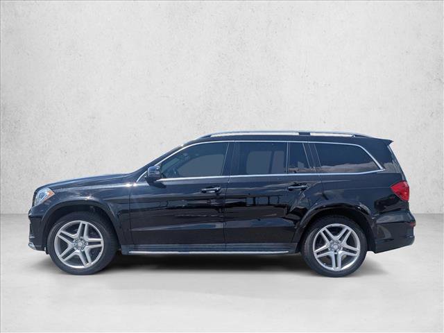Used 2015 Mercedes-Benz GL 550 4MATIC image 4