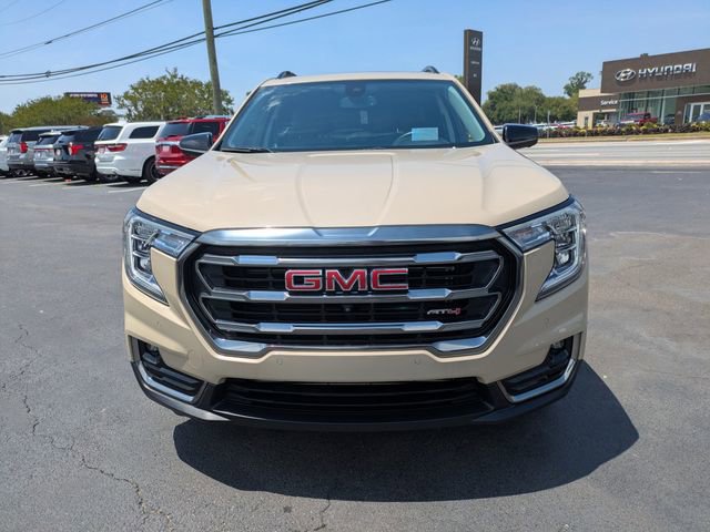 Used 2022 GMC Terrain AT4 w/ Infotainment Package II AWD/4WD image 10