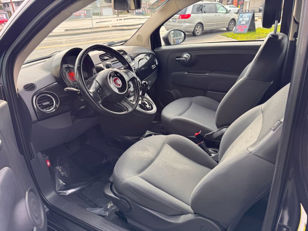 Used 2013 FIAT 500 Pop FWD image 12