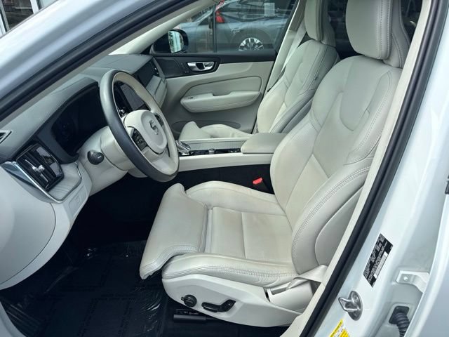 Used 2023 Volvo XC60 B5 Ultimate w/ Climate Package AWD/4WD image 20