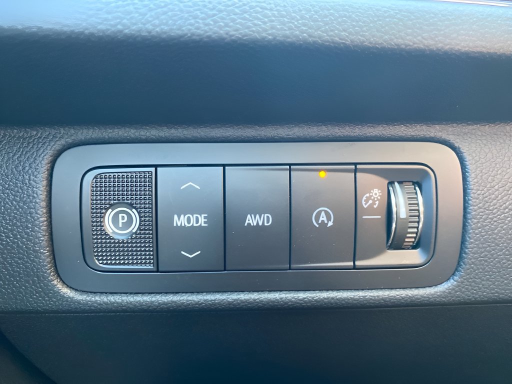New 2027 Chevrolet Traverse RS AWD/4WD image 16
