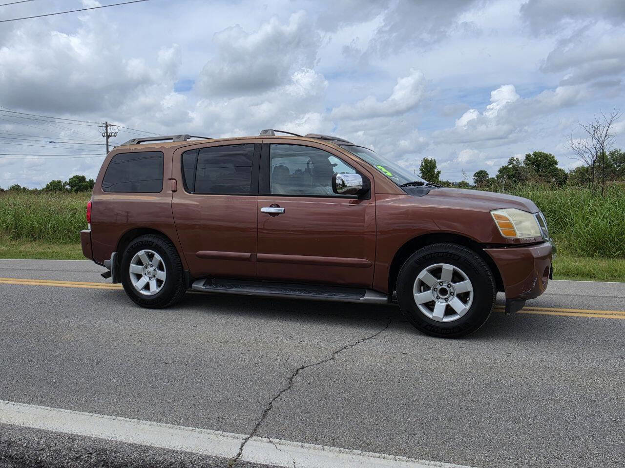Used 2004 Nissan Armada LE w/ (SR2) Sunroof Pkg (LE)