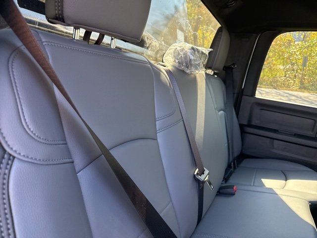 New 2026 RAM 3500 Tradesman image 32