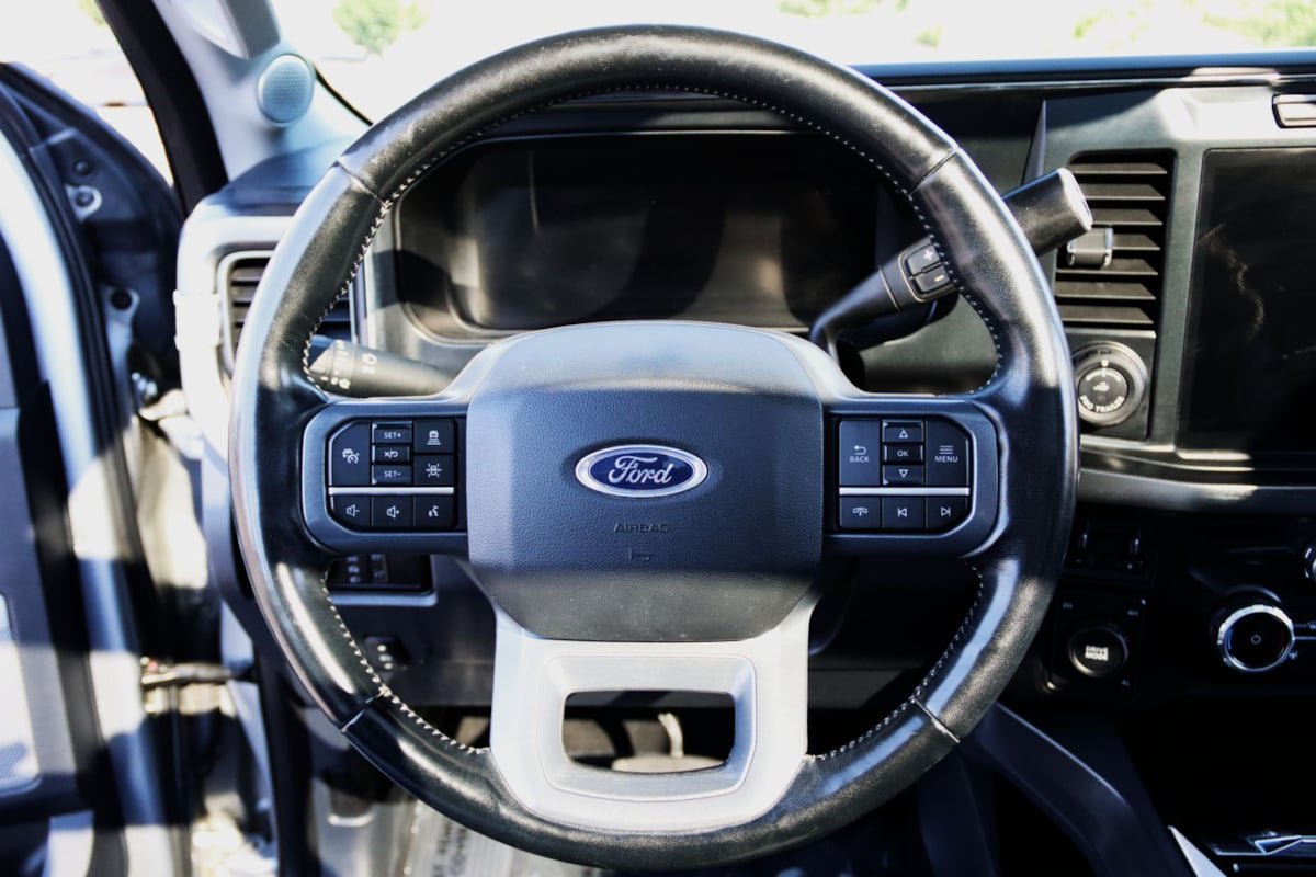 Used 2023 Ford F350 Lariat w/ Lariat Ultimate Package AWD/4WD image 36