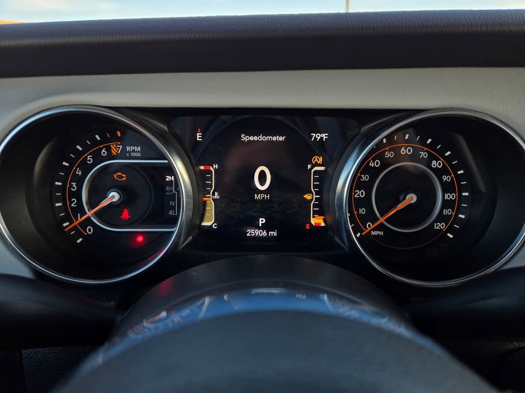 Used 2021 Jeep Gladiator Overland image 19