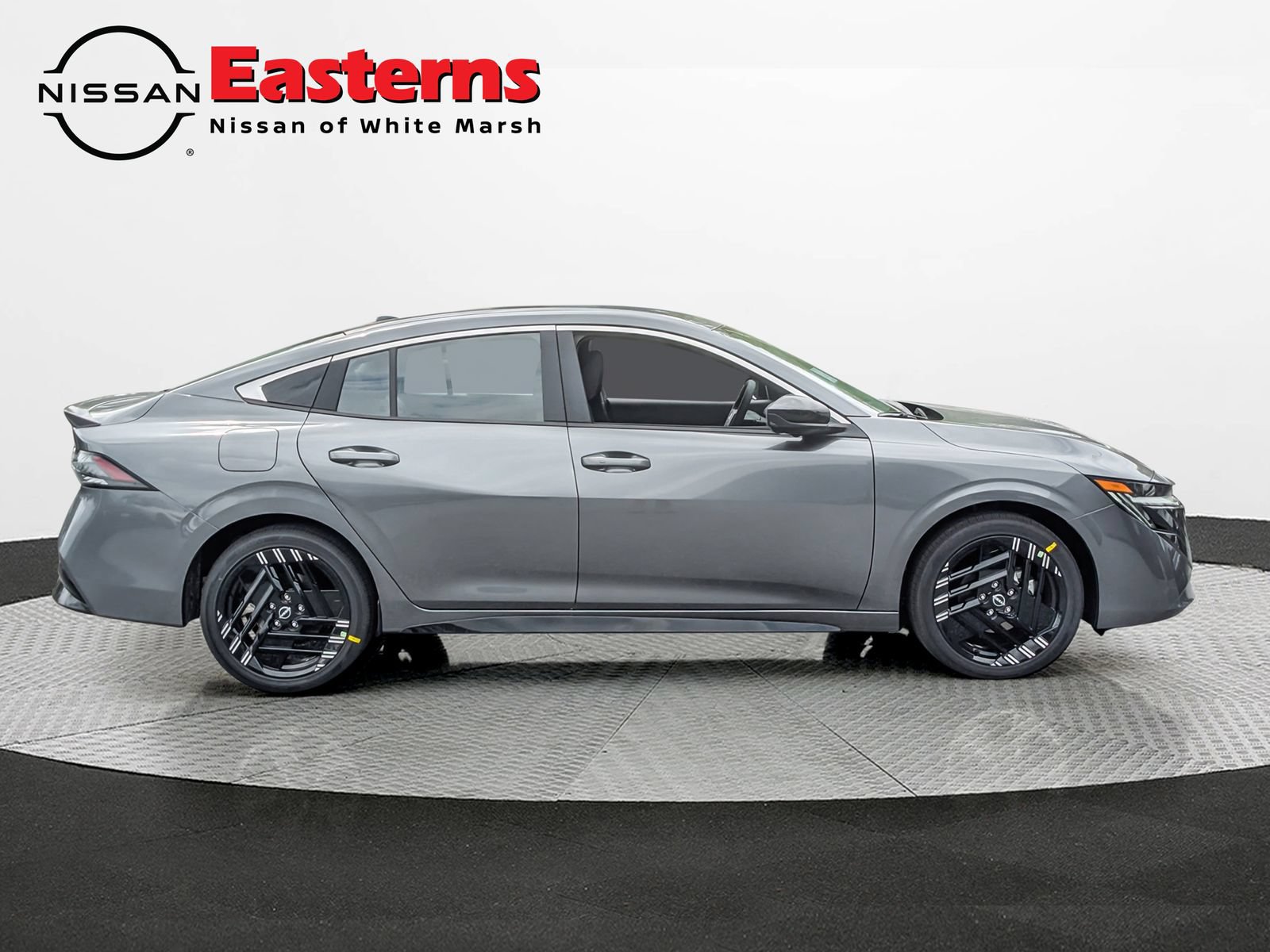New 2027 Nissan Sentra SR FWD image 5