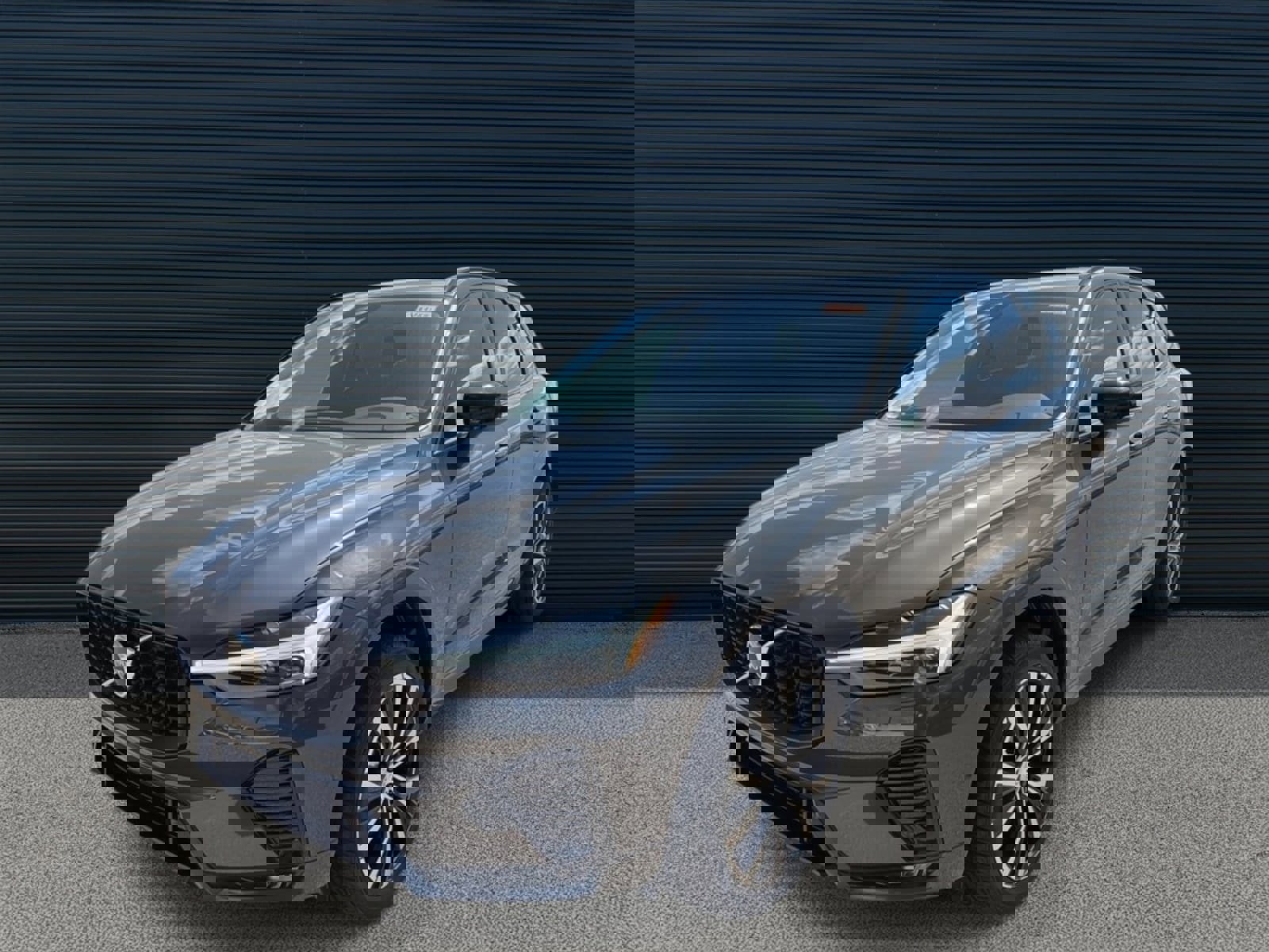 Certified 2025 Volvo XC60 B5 Plus w/ Climate Package