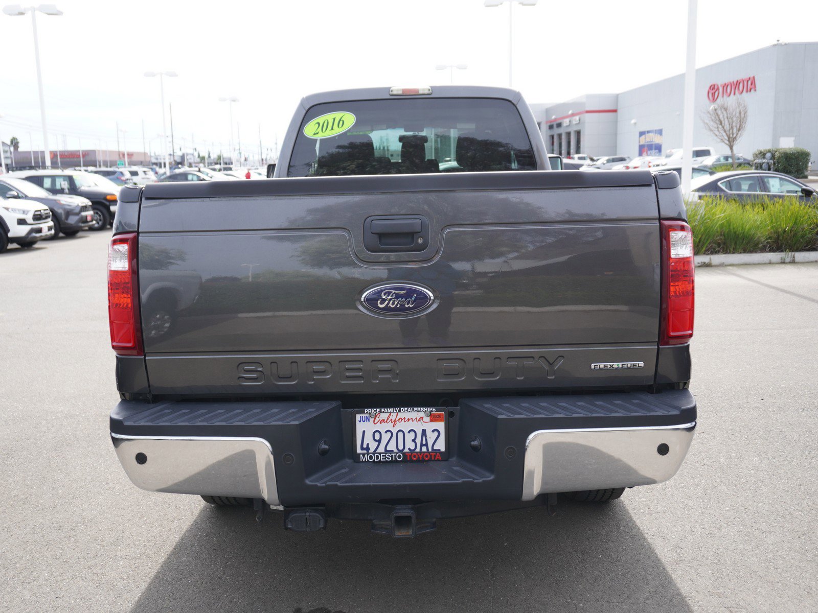 Used 2016 Ford F250 XLT w/ XLT Value Package image 11