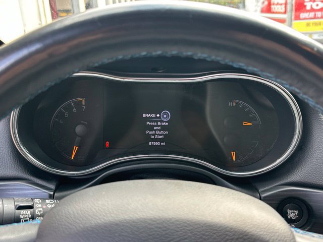 Used 2020 Jeep Grand Cherokee Laredo AWD/4WD image 11