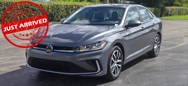 Used 2025 Volkswagen Jetta SE