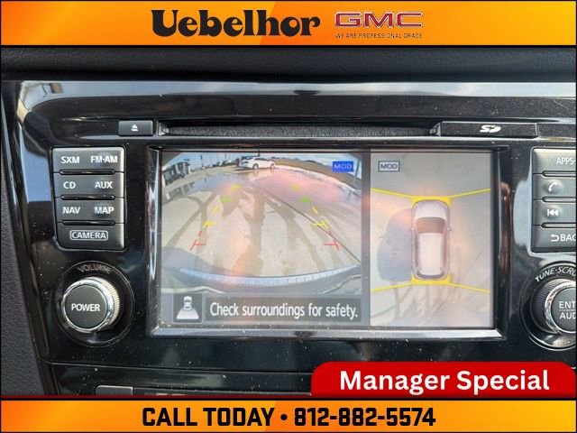 Used 2017 Nissan Rogue SV w/ SV Premium Package image 25