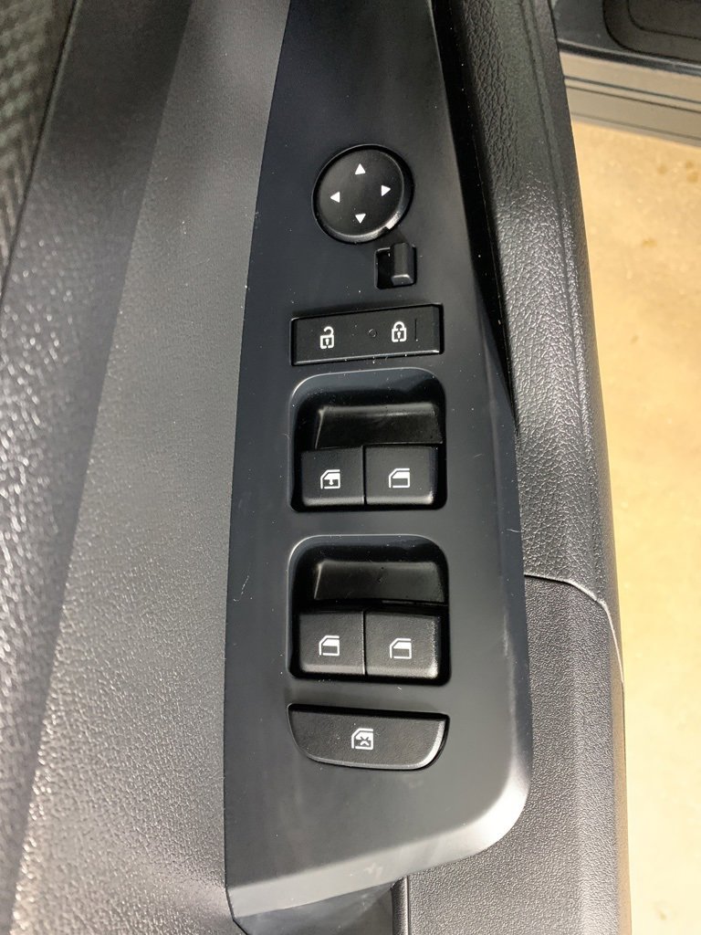 Used 2023 Kia Sportage LX image 18