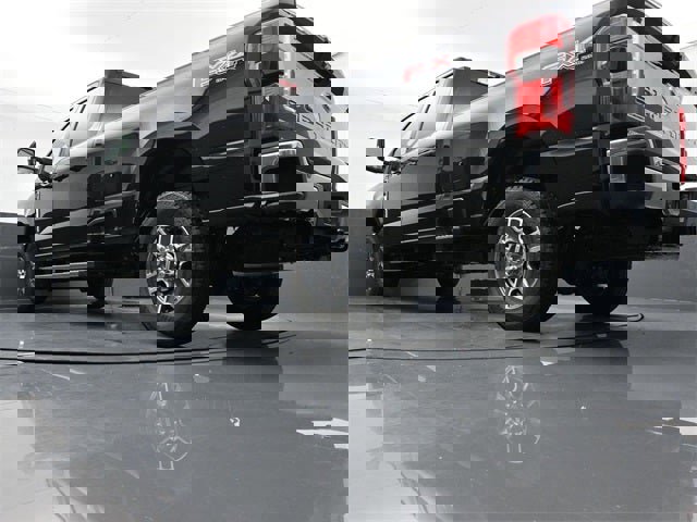 New 2026 Ford F350 Lariat w/ FX4 Off-Road Package image 32