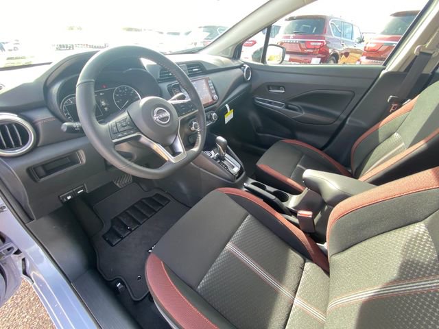 New 2025 Nissan Versa SR w/ Trunk Package image 11