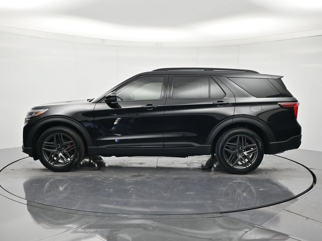 New 2026 Ford Explorer ST-Line w/ ST-Line Street Pack RWD image 8