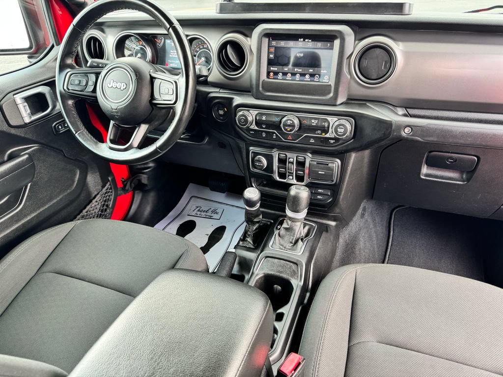 Used 2022 Jeep Gladiator Sport AWD/4WD image 14