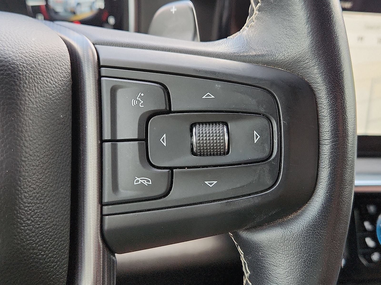 Used 2024 GMC Sierra 1500 Denali Ultimate AWD/4WD image 17