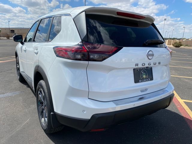 New 2026 Nissan Rogue SV FWD image 4