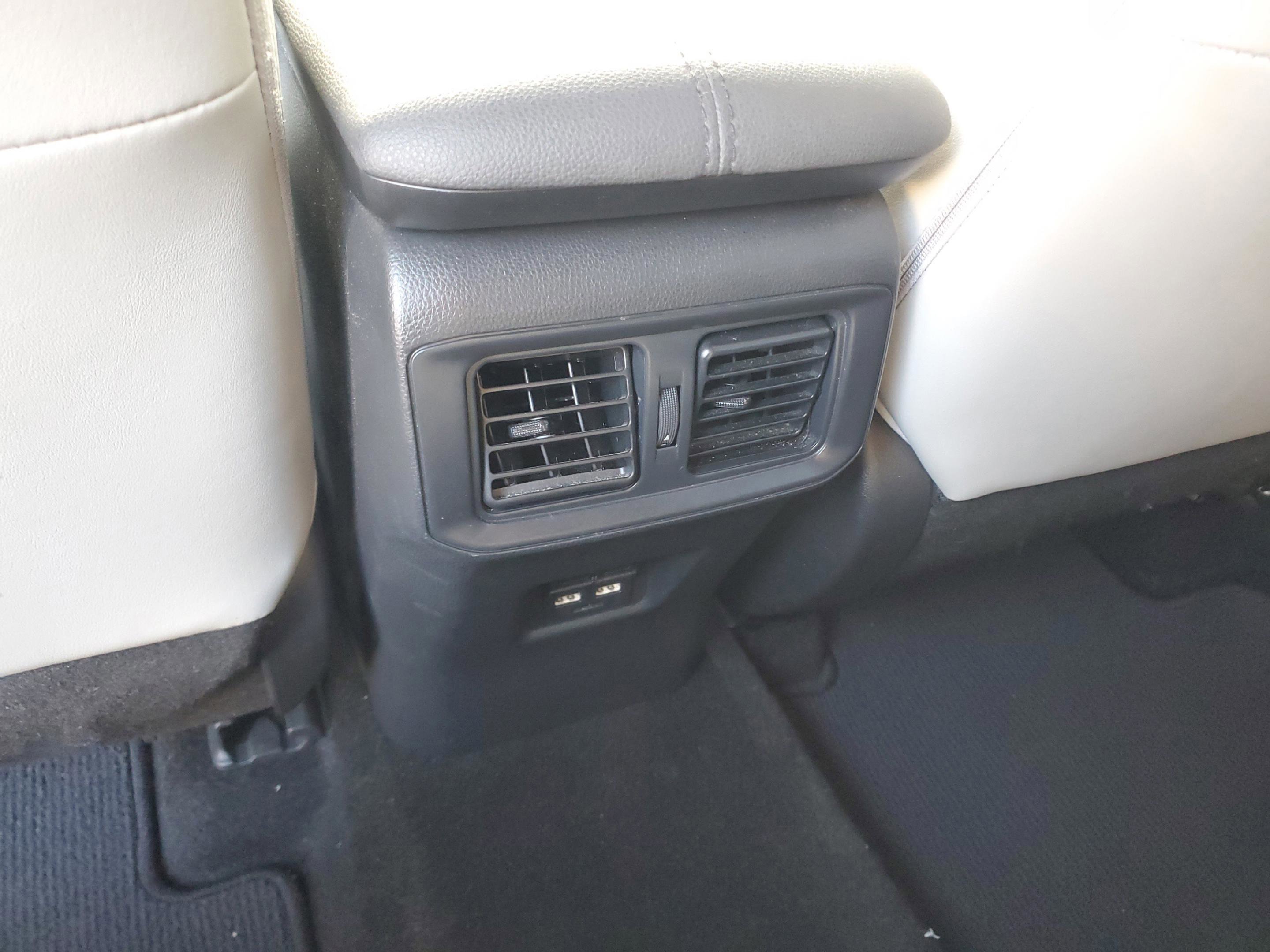 Used 2021 Toyota RAV4 Limited FWD image 22