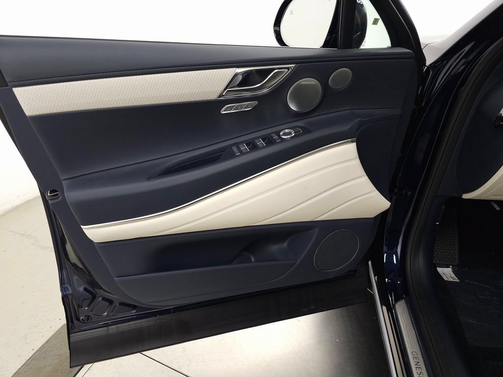 New 2026 Genesis GV80 3.5T Prestige AWD/4WD image 9