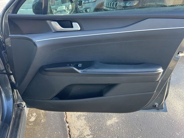 Used 2023 Kia K5 LXS image 30