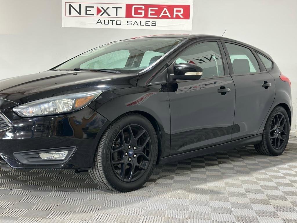 Used 2016 Ford Focus SE w/ Equipment Group 201A image 6