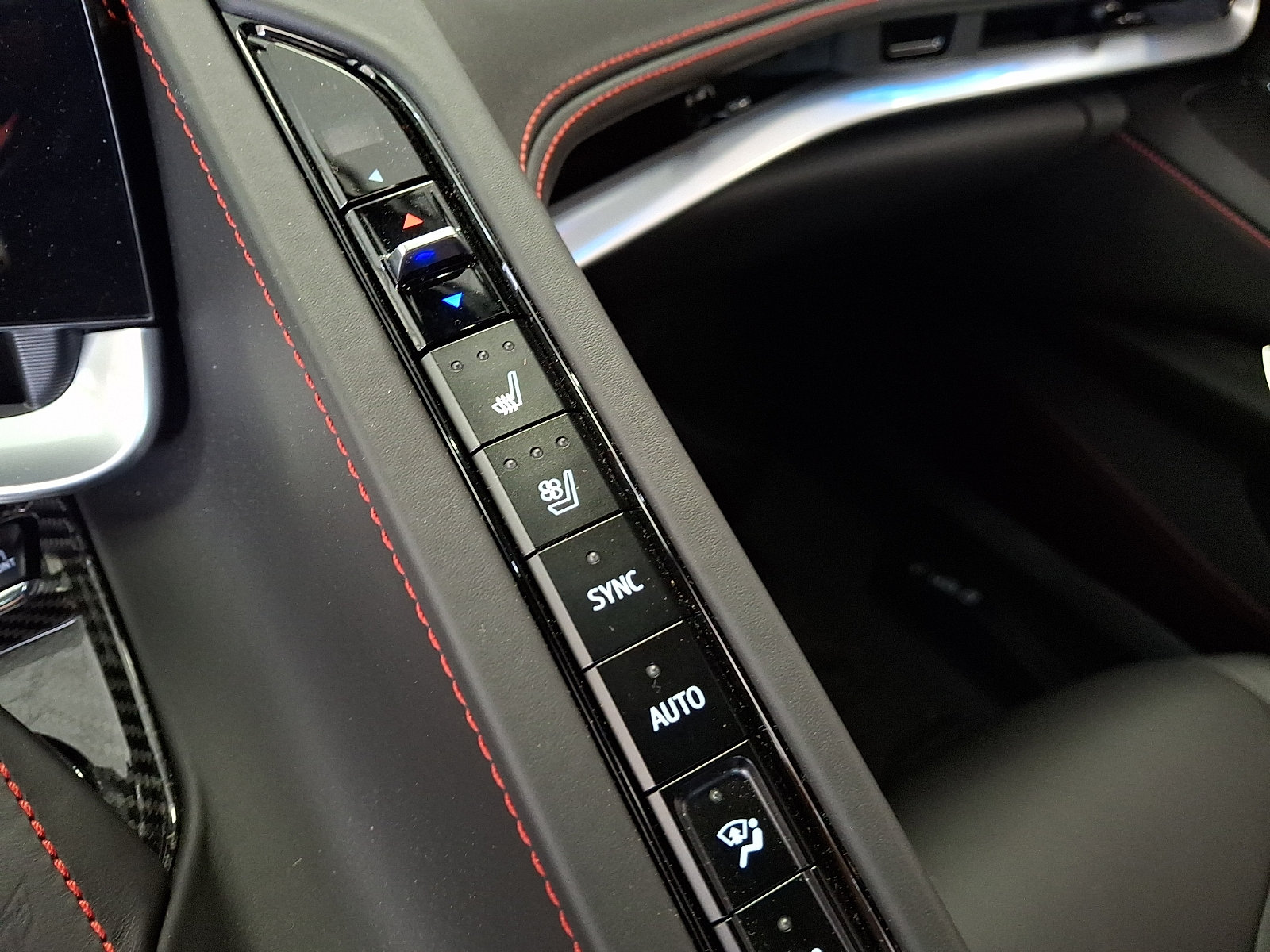 Used 2023 Chevrolet Corvette Stingray Premium Cpe w/ Z51 Performance Package RWD image 23