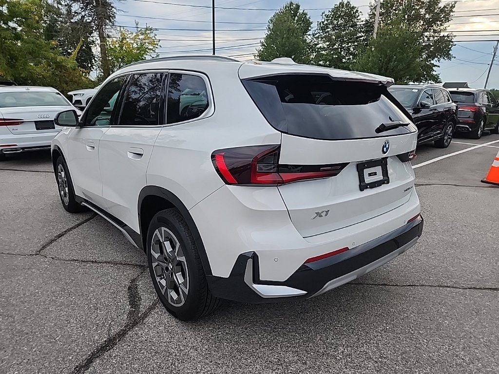 Used 2024 BMW X1 xDrive28i w/ Technology Package AWD/4WD image 7