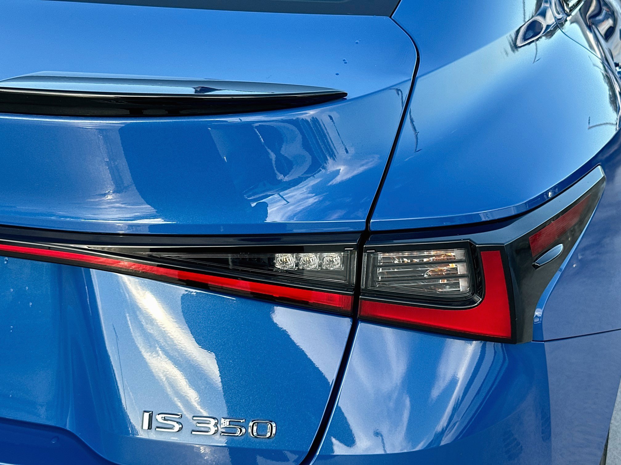 Used 2023 Lexus IS 350 F Sport w/ Memory Package RWD image 31