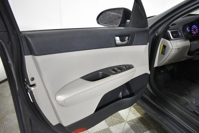 Used 2016 Kia Optima LX image 7