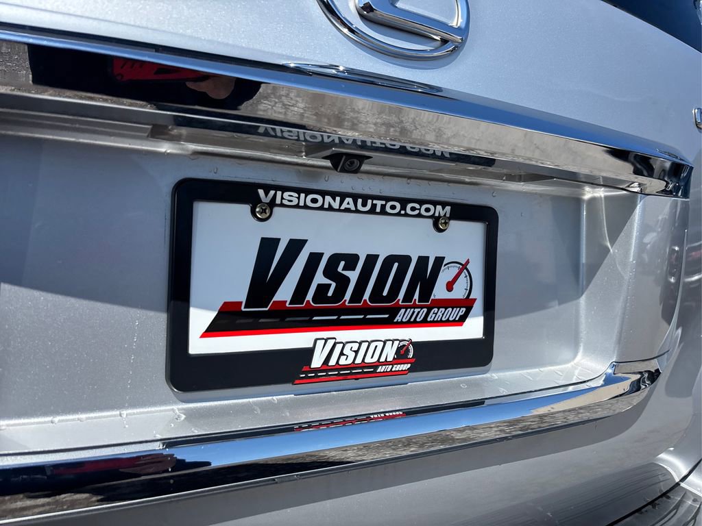 Used 2017 Lexus GX 460 Premium w/ Premium Package image 16