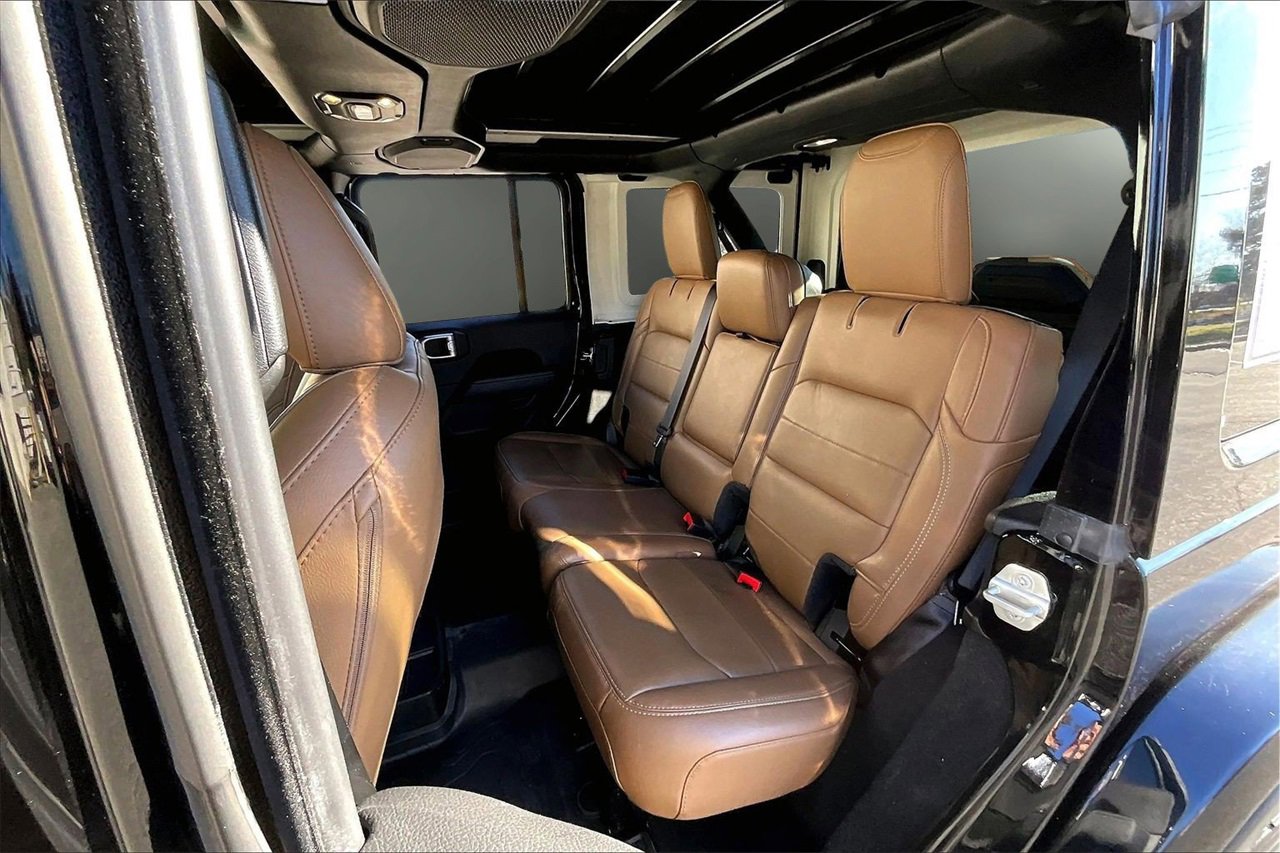 Certified 2023 Jeep Wrangler Sahara w/ Safety Group image 22