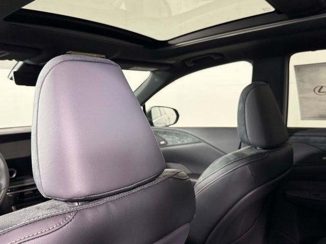 New 2025 Lexus RX 350 AWD image 23