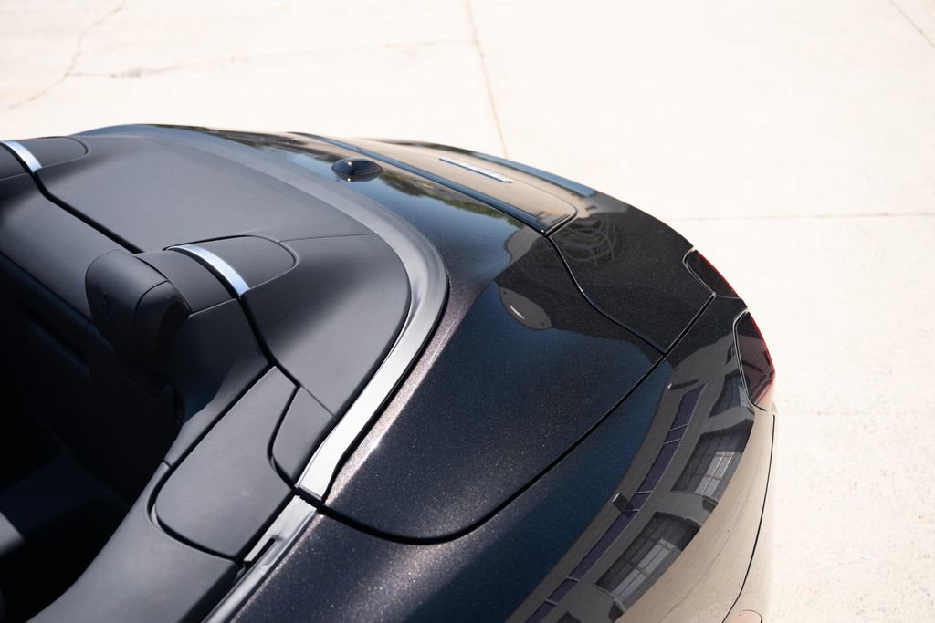 Used 2025 Ferrari Roma Spider image 21