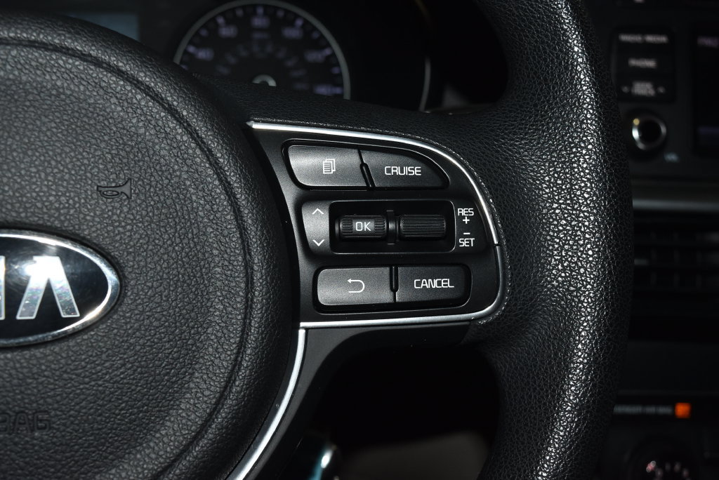 Used 2017 Kia Optima LX w/ Driver Convenience Package FWD image 10