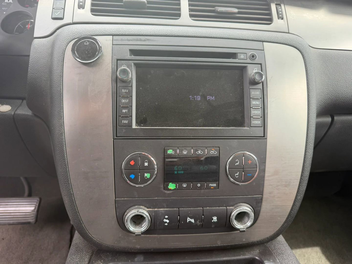 Used 2007 Chevrolet Avalanche LT w/ LT Preferred Equipment Group AWD/4WD image 24