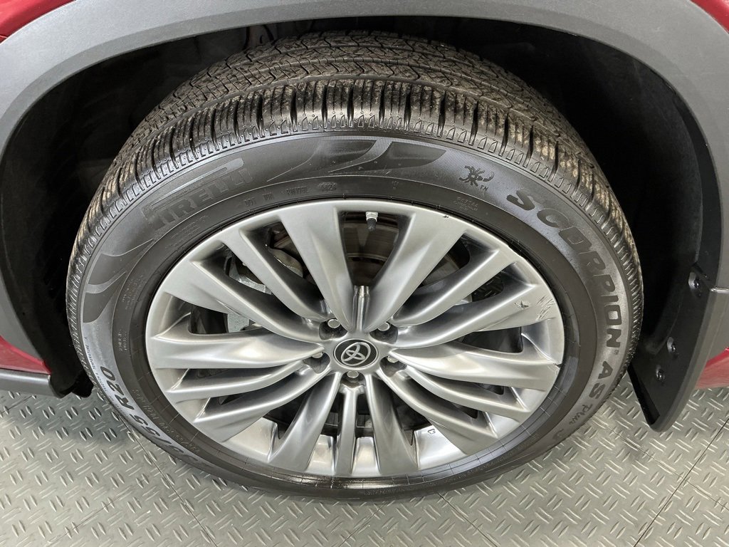 Used 2022 Toyota Highlander Platinum image 47