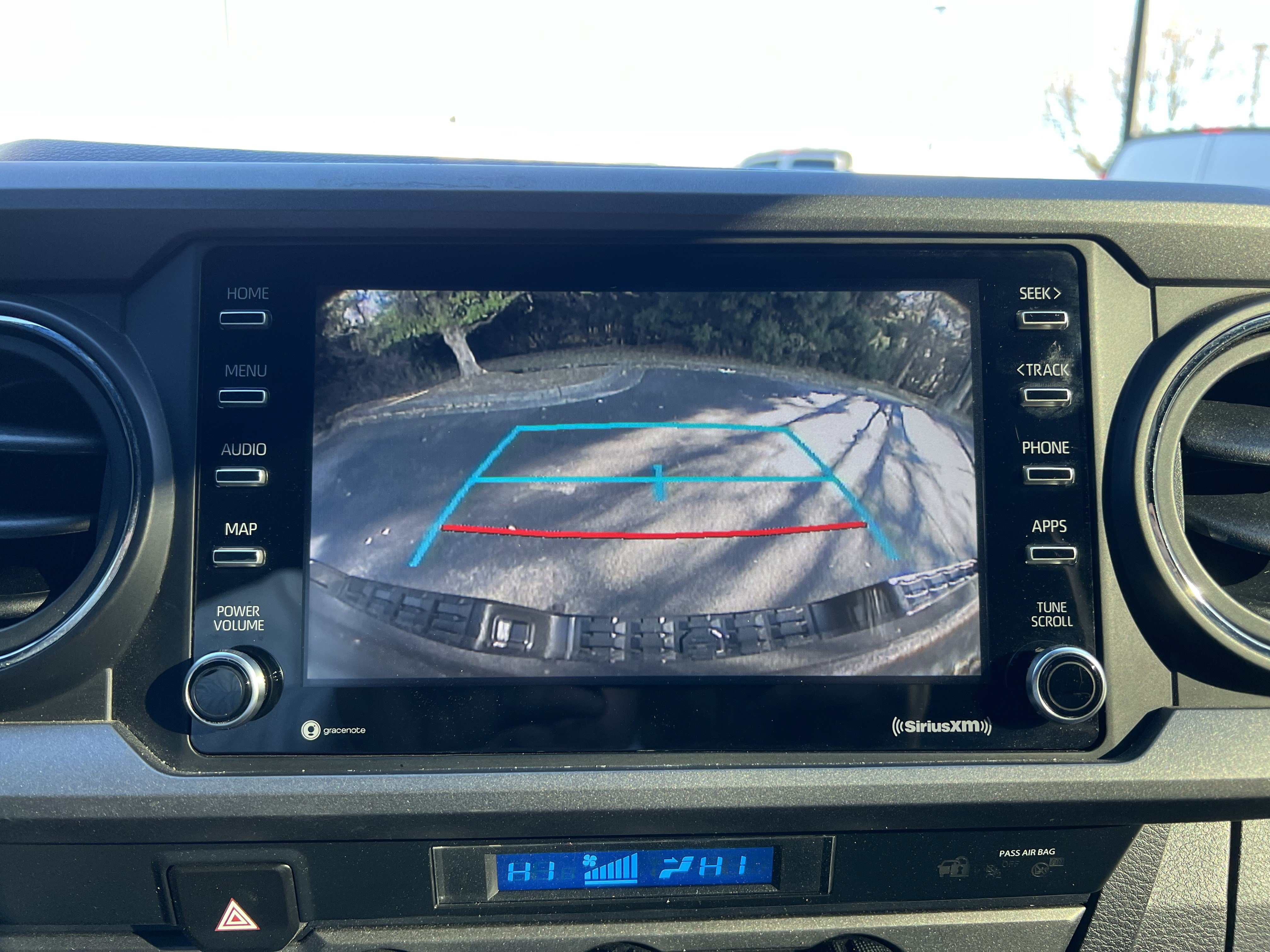 Used 2021 Toyota Tacoma TRD Sport image 25