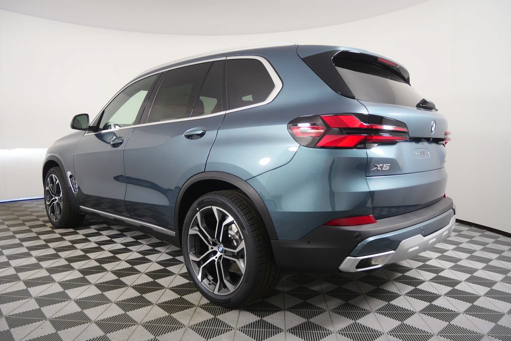 Used 2026 BMW X5 xDrive40i w/ Climate Comfort Package AWD/4WD image 3