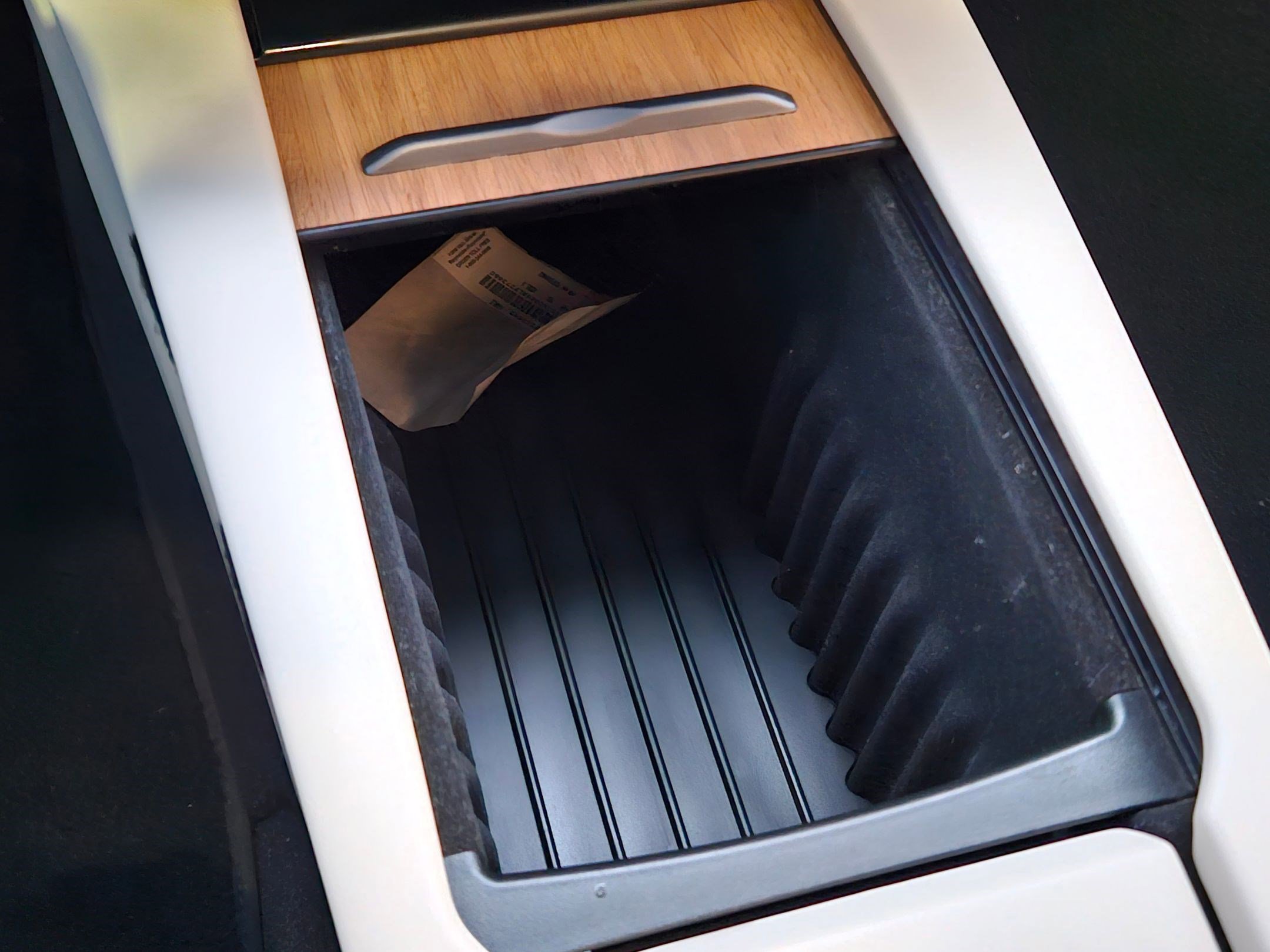 Used 2020 Tesla Model X Performance image 28