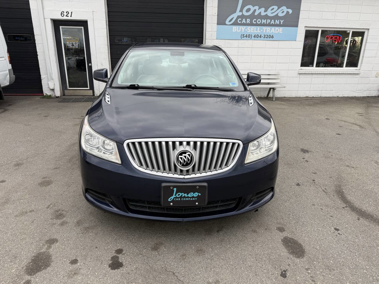Used 2012 Buick LaCrosse FWD image 3