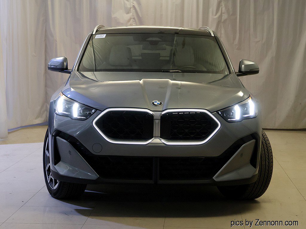 Certified 2025 BMW X2 xDrive28i AWD/4WD image 5