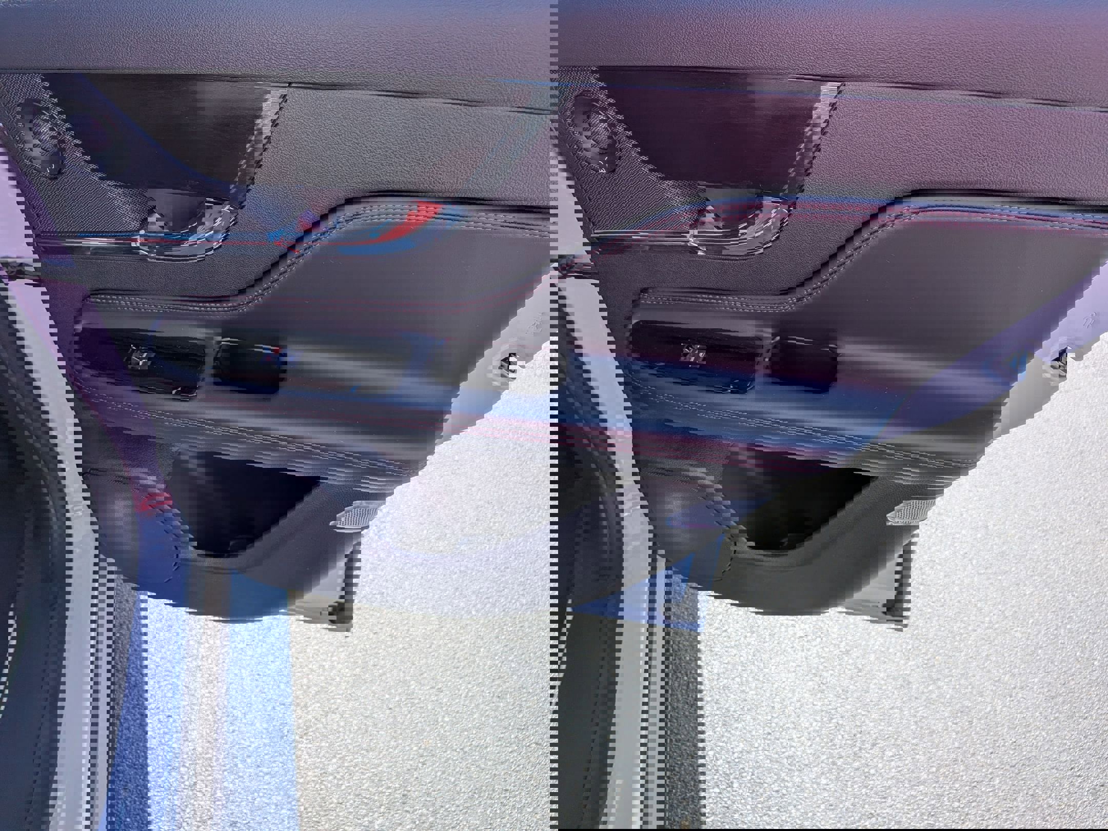 Used 2025 Lincoln Corsair Reserve w/ Equipment Group 202A image 29