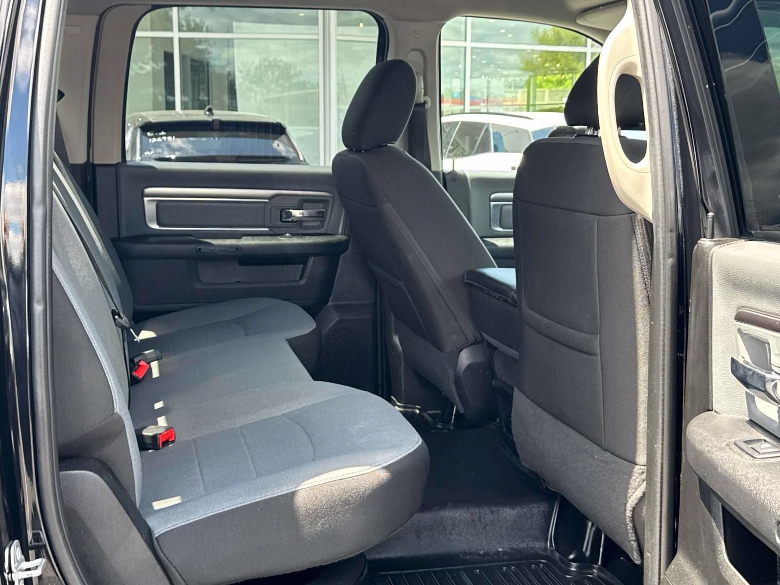 Used 2021 RAM 1500 Classic SLT AWD/4WD image 11